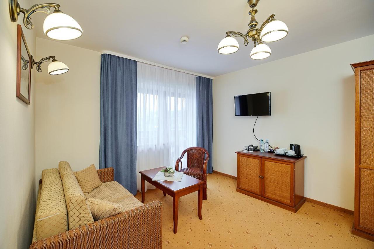 ביאלקה טטרנסקה Hotel Burkaty מראה חיצוני תמונה